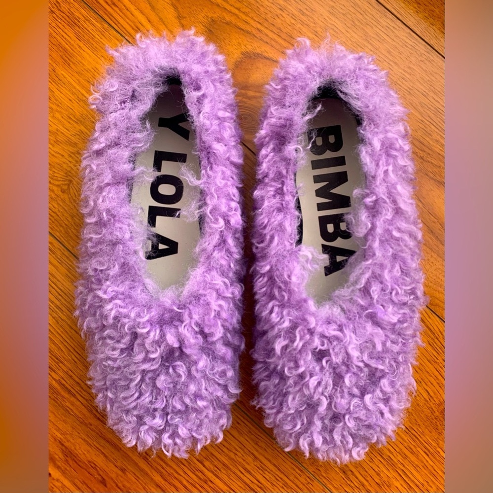 Bimba Y Lola Purple lilac Faux fur flats